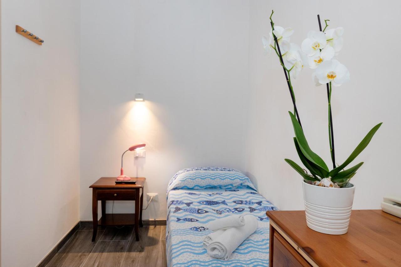 B&B Oasi Finale Ligure Kültér fotó