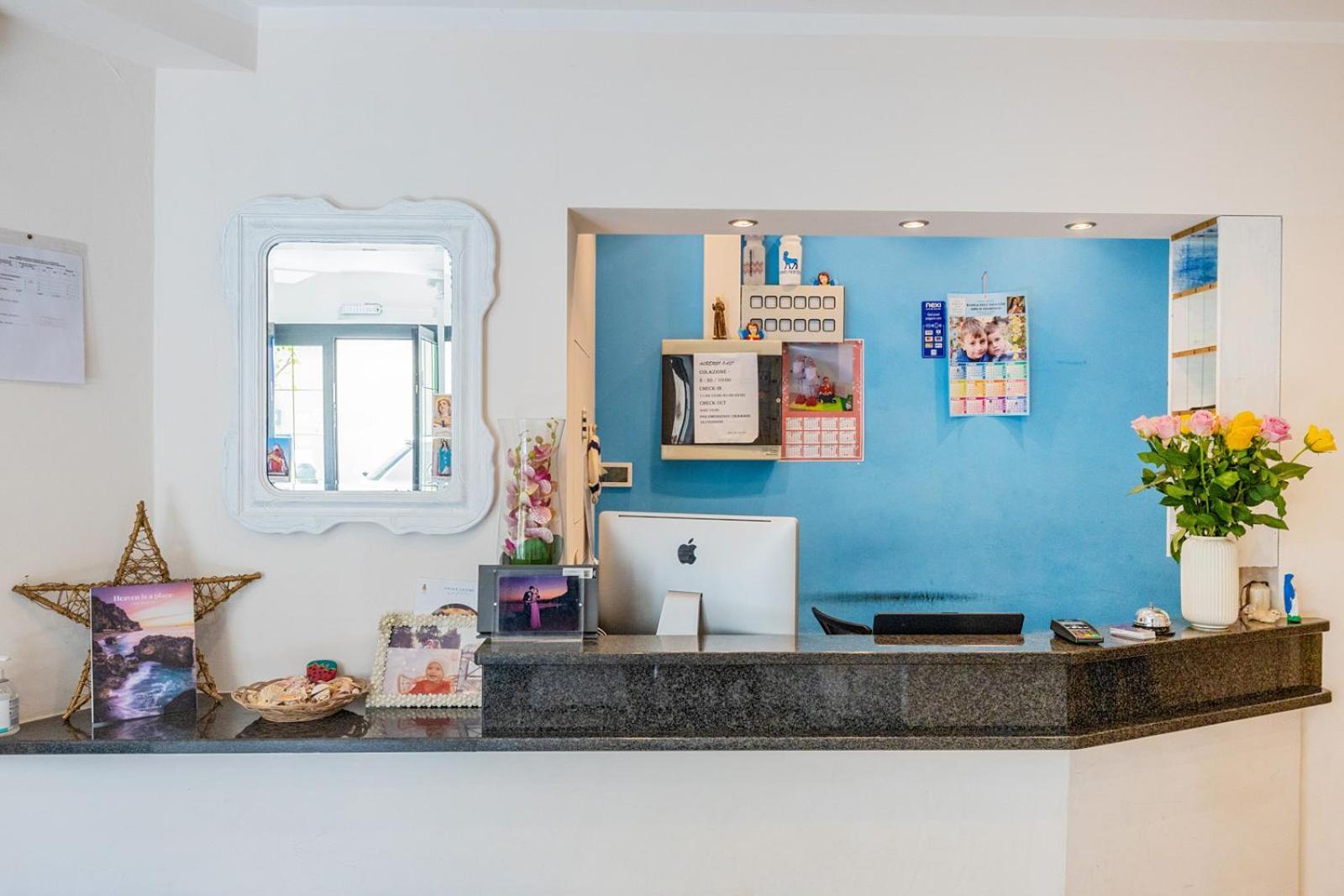 B&B Oasi Finale Ligure Kültér fotó