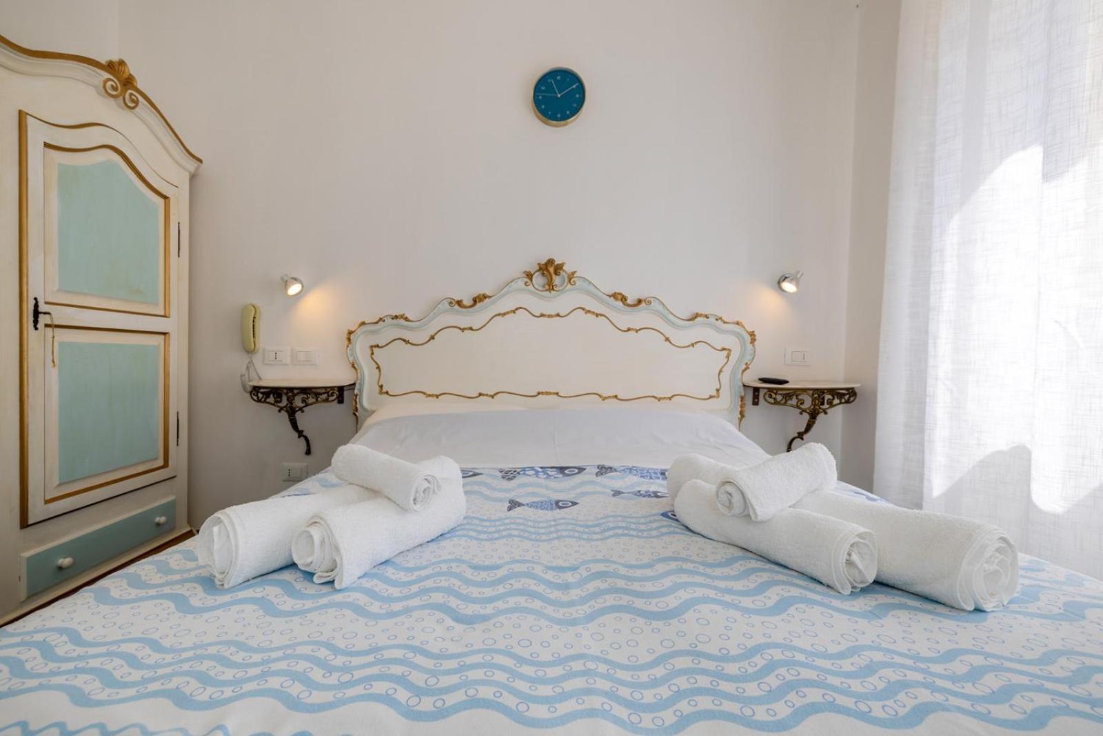 B&B Oasi Finale Ligure Kültér fotó